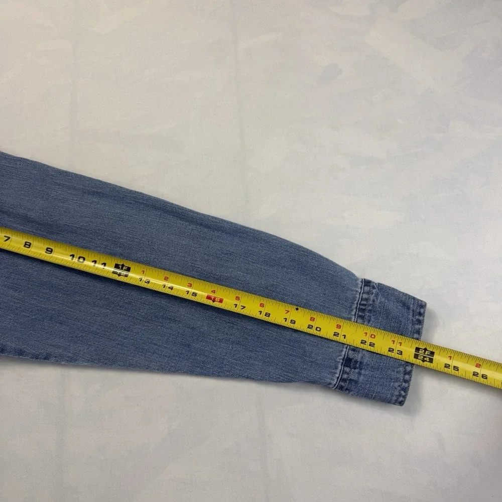 Levis Shirt Mens Medium Blue Denim Western Pearl Snap Yoke Cowboy Chambray